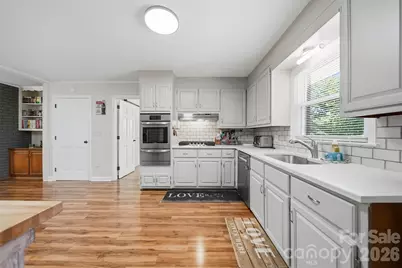 115 Wedgewood Drive, Morganton, NC 28655 - Photo 17