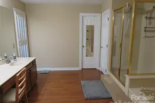 1843 Tanfield Dr, Matthews, NC 28105 - Photo 15