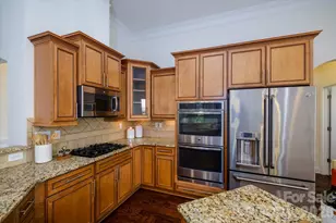 3743 Salvistrin St, Charlotte, NC 28214 - Photo 11