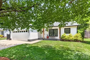 8610 Brookstead Dr, Charlotte, NC 28215 - Photo 5