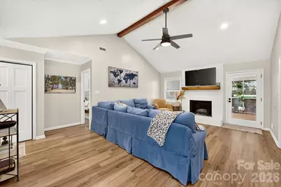8610 Brookstead Drive, Charlotte, NC 28215 - Photo 21