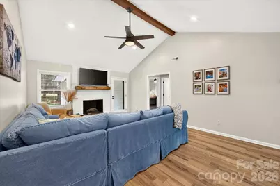 8610 Brookstead Drive, Charlotte, NC 28215 - Photo 23