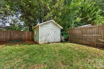 8610 Brookstead Drive, Charlotte, NC 28215 - Photo 41