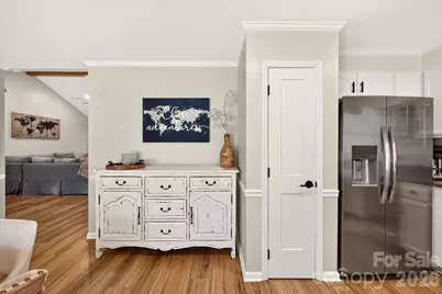 8610 Brookstead Drive, Charlotte, NC 28215 - Photo 19