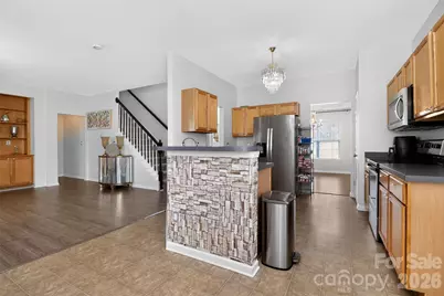 7613 Deluca Drive, Charlotte, NC 28215 - Photo 17