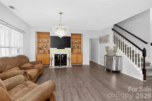 7613 Deluca Dr, Charlotte, NC 28215 - Photo 11