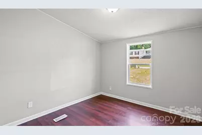 3532 4th Avenue Lane NE, Conover, NC 28613 - Photo 13