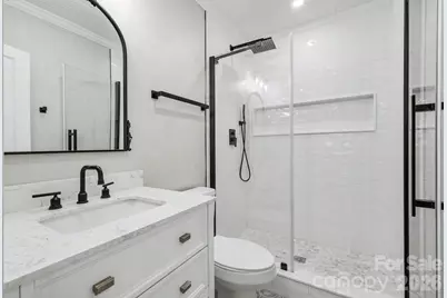 1601 Lawing Road, Charlotte, NC 28216 - Photo 17