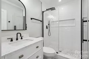 1601 Lawing Rd, Charlotte, NC 28216 - Photo 17