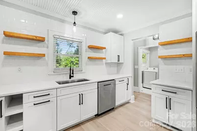 1601 Lawing Road, Charlotte, NC 28216 - Photo 15