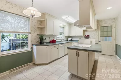 3900 Riverbend Road, Charlotte, NC 28210 - Photo 11