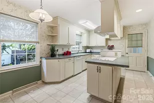 3900 Riverbend Rd, Charlotte, NC 28210 - Photo 11