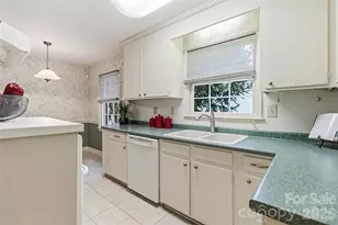 3900 Riverbend Rd, Charlotte, NC 28210 - Photo 13