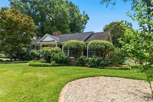 3900 Riverbend Rd, Charlotte, NC 28210 - Photo 3