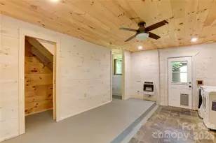 435 Mountain Cv Rd, Marshall, NC 28753 - Photo 27