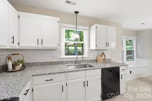 730 Fredricksburg Rd, Matthews, NC 28105 - Photo 21