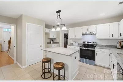 730 Fredricksburg Road, Matthews, NC 28105 - Photo 17