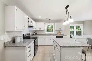 730 Fredricksburg Rd, Matthews, NC 28105 - Photo 19