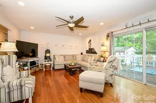 1300 Bevis Dr, Charlotte, NC 28209 - Photo 21