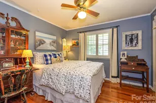 1300 Bevis Dr, Charlotte, NC 28209 - Photo 31