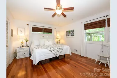 1300 Bevis Drive, Charlotte, NC 28209 - Photo 25