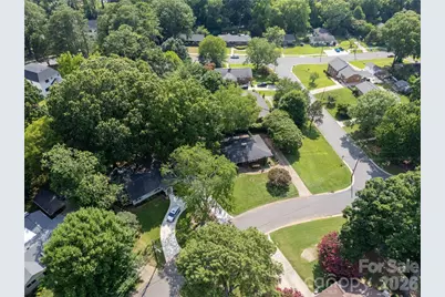 1300 Bevis Drive, Charlotte, NC 28209 - Photo 41