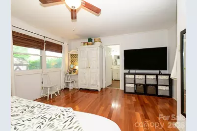 1300 Bevis Drive, Charlotte, NC 28209 - Photo 27