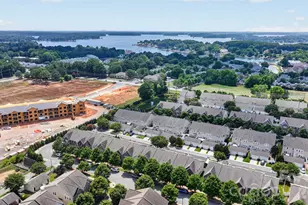 18347 The Commons Blvd, Cornelius, NC 28031 - Photo 39
