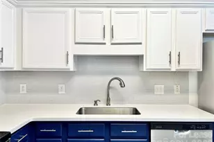 119 Ross Moore Ave, Charlotte, NC 28205 - Photo 7