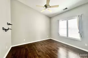 119 Ross Moore Ave, Charlotte, NC 28205 - Photo 11