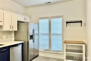 119 Ross Moore Ave, Charlotte, NC 28205 - Photo 9