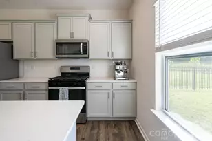162 Wheatfield Rd, Fletcher, NC 28732 - Photo 13