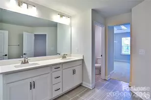 13126 Settlers Trail Ct, Charlotte, NC 28278 - Photo 9