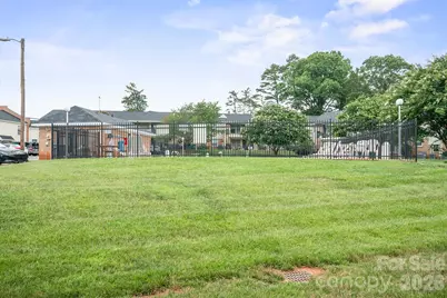 4609 Coronado Drive, Charlotte, NC 28212 - Photo 23