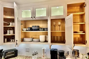 1323 Queens Rd, Charlotte, NC 28207 - Photo 21