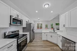 2622 Billings Park Dr, Charlotte, NC 28213 - Photo 9