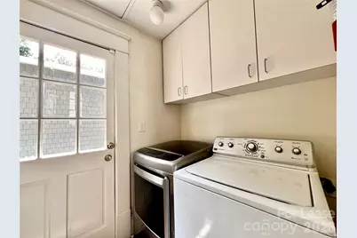 911 E Worthington Avenue, Charlotte, NC 28203 - Photo 31