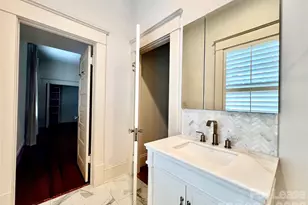 911 E Worthington Ave, Charlotte, NC 28203 - Photo 43