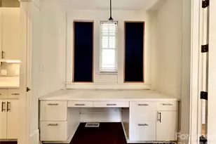 911 E Worthington Ave, Charlotte, NC 28203 - Photo 23