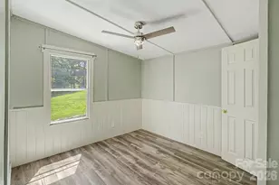 1011 Reed St, Asheville, NC 28804 - Photo 25