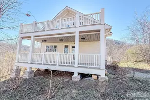 11 Lila Ln, Clyde, NC 28721 - Photo 3