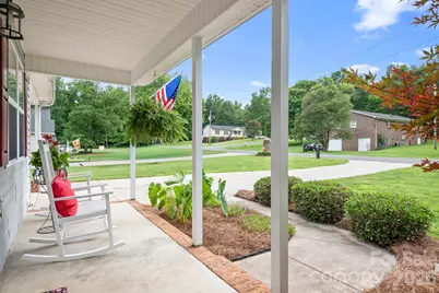 218 Vernon Street, Cherryville, NC 28021 - Photo 3