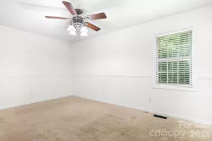 218 Vernon St, Cherryville, NC 28021 - Photo 15