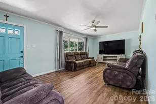 953 Twin Lakes Rd, Rock Hill, SC 29732 - Photo 3