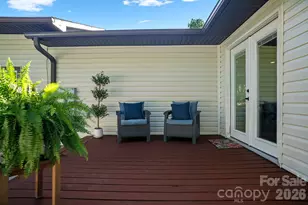 98 N Pinecrest Ln, Hendersonville, NC 28739 - Photo 41