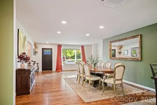 98 N Pinecrest Ln, Hendersonville, NC 28739 - Photo 7