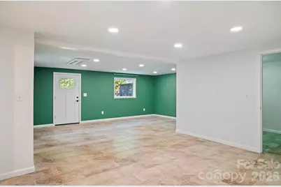 98 N Pinecrest Lane, Hendersonville, NC 28739 - Photo 35