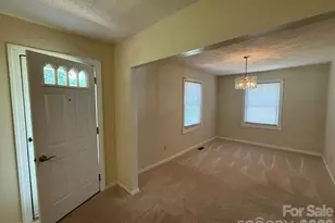 620 Rutherford Rd, Marion, NC 28752 - Photo 5
