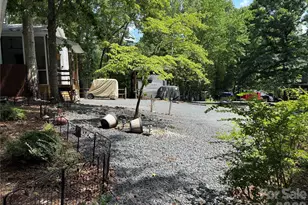 106 Catawba Ct, Mount Gilead, NC 27306 - Photo 5