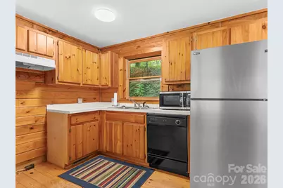549 Henderson Street, Saluda, NC 28773 - Photo 9